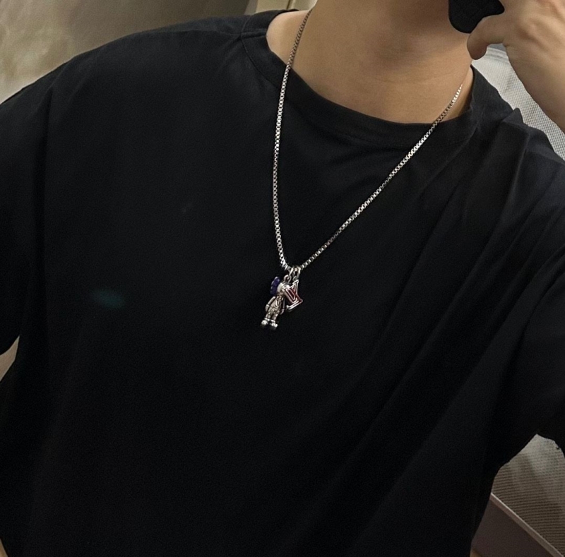 LV Necklaces